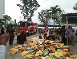 Sijago Merah Mengamuk di Gudang Penyimpanan Data Rekam Medis Pasien RSI Ibnu Sina Pasbar Terbakar