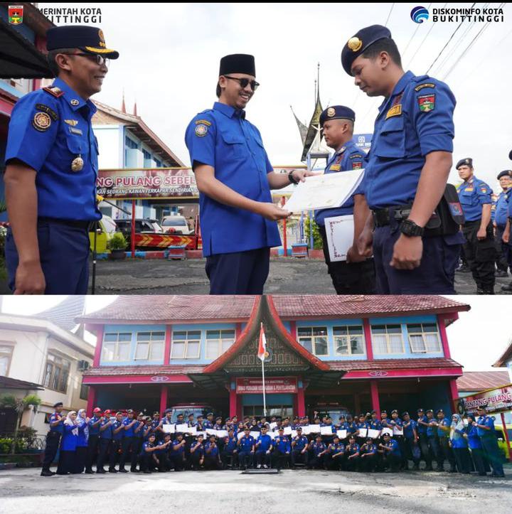 Walikota Bukittinggi Serahkan Sertifikat Pemadam 1