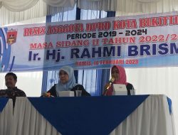 Padatnya Warga Hadiri Reses Anggota DPRD Kota Bukittinggi Ir. Hj. Rahmi Brisma