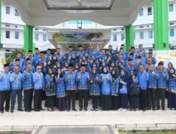 Apel Bersama Awal Tahun 2023, Bupati Safaruddin Serahkan 362 SK PNS Formasi 2019
