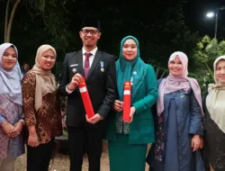 Erman Safar Satu Satunya Wali Kota di Sumbar Terima Manggala Karya Kencana 2023