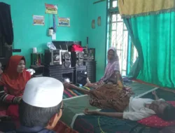 Kardinal Kasim Beri Bantuan Korban Kebakaran di Kota Bangkinang