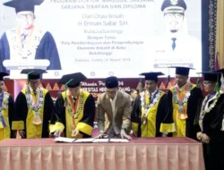 Orasi Ilmiah Walikota Bukittinggi Semarakkan Wisuda ke-134 UNP