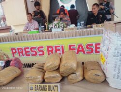 Polresta Bukittinggi Tangkap Dua Remaja Pengedar 10 Paket Ganja