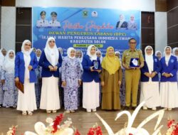 Sekda Kabupaten Solok Hadiri Pelantikan Pengurus DPC IWAPI Kabupaten Solok Periode 2025–2030