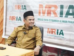 Wabup Candra Sampaikan Salam Bupati Saat Ceramah Tabligh Akbar di Masjid Raya Istiqomah