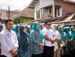 Ketua TP-PKK Kabupaten Solok Temu Ramah Bersama Penerima Manfaat PKH dan Kader Pemberdayaan di Nagari Surian
