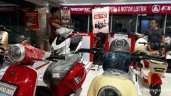Penjualan Motor Listrik Menurun, Produsen Kurangi Produksi