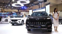Wuling Catatkan 2.395 SPK, Dorong Adopsi Mobil Listrik dengan Cortez Darion di GIIAS 2025