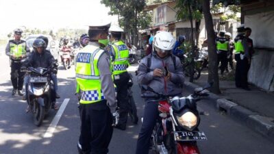 Perlu Tahu, Ini Perbedaan Sansi yang Tidak Bawa SIM dan Tidak Punya SIM