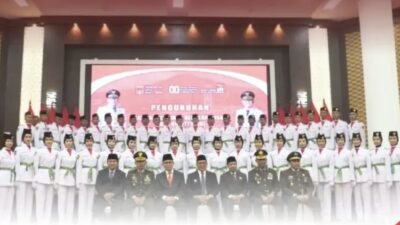 54 Paskibraka Kota Bukittinggi 2025 dikukuhkan