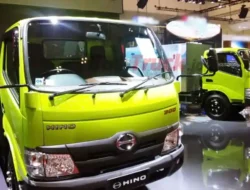 Hino Jadikan Truk 300 Seri Sebagai Materi Pembelajaran di SMKN 2 Tangerang
