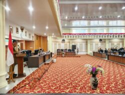 Penyampaian Jawaban Pemerintah atas Pandangan Umum Fraksi-Fraksi DPRD terhadap Nota Penjelasan Bupati Solok mengenai Ranperda APBD Tahun Anggaran 2026