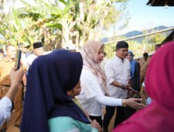 Bupati Solok Kunjungi Warga yang Membutuhkan Bantuan di Jorong Lurah Ingu