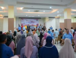 Penyerahan Secara Simbolis Bantuan Peralatan Bagi UMKM Kabupaten Solok Tahun 2025