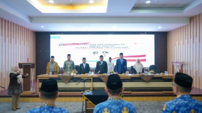 Bupati Jon Firman Pandu Lantik Pejabat Pimpinan Tinggi Pratama di Lingkungan Pemkab Solok