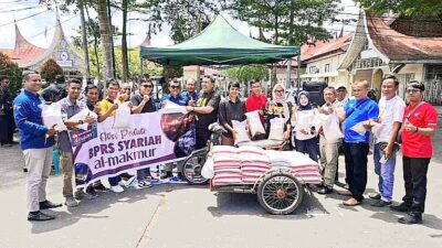 Peduli Kebakaran Pasar Payakumbuh, BPR Al-Makmur Salurkan bantuan melalui Balai Wartawan Luak 50