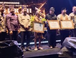Walikota Bukittinggi Beri Ruang Seniman Musik Tradisionil Tampil Dipelataran Jam Gadang