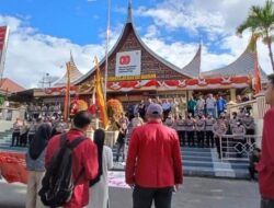 Mahasiswa UM Sumbar dan IMM Desak DPRD Bukittinggi Tandatangani Tuntutan Pro-Rakyat