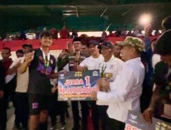 Bupati Jon Firman Pandu Tutup Gelaran Solok Raya Cup 2025