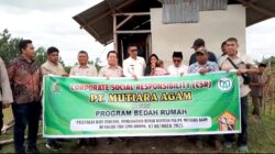 Peduli Lingkungan, PT Mutiara Agam (DAMAI Group) Bantu Renovasi Rumah Warga di Tiku V Jorong