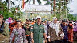 Viral Jenazah Digotong di Lubuak Rasam, Bupati Jon Pandu : Belum Bisa Dibangun, Masuk Kawasan Hutan Lindung