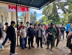 Anggota DPRD Agam Terus Bergerak Bersama Relawan Bantu Korban Bencana Sampai Dapil Masing – Masing