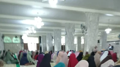 Silaturahmi, Perwaliko Bukittinggi Gelar Pengajian Rutin Bersama Ustadz H. Zulkifli