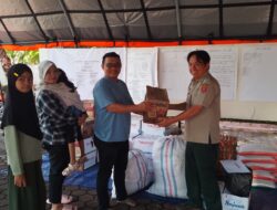 Warga Sitingkah Tapi Ikut Peduli, Salurkan Pakaian dan Sembako ke Posko Utama
