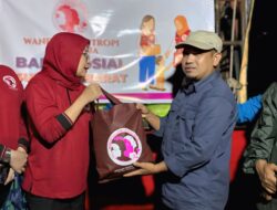 WFI Salurkan Bantuan untuk Korban Bencana di Kabupaten Solok: Bukti Perempuan Berdaya dan Mengabdi untuk Negeri