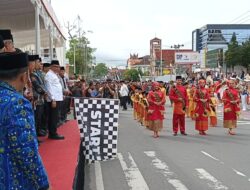 Pawai Ta’aruf Meriahkan MTQ Nasional ke-41 Tingkat Sumbar di Bukittinggi