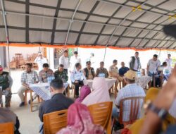 Bupati Solok Dampingi Sestama BNPB Tinjau Hunian Tetap di Saniang Baka dan Muaro Pingai