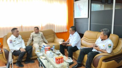 Percepat Bantuan, Pastikan Data Akurat : Pemkab Solok Koordinasi Pascabencana Bersama BPBD Provinsi Sumbar