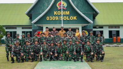 Bupati Solok Pimpin Upacara Pelepasan Personil Satgas Penanganan Bencana