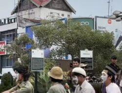 Taman Jam Gadang Tampilkan Hiburan Rakyat