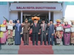 Pemko Bukittinggi Gelar Upacara Khidmat Peringati Hardiknas 2026