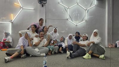Zumba Party ZL Studio Bukittinggi Diserbu Peserta, Semangat Hidup Sehat Anak Muda Kian Menggelora