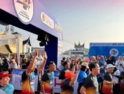 Ribuan Pelari Meriahkan Jam Gadang Fun Run, Semarakkan HUT 100 Tahun Jam Gadang