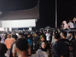 Oknum LSM Nakal Kerap Bikin Gaduh di Gelandang  ke Mapolres Oleh Ribuan Warga Sijunjung