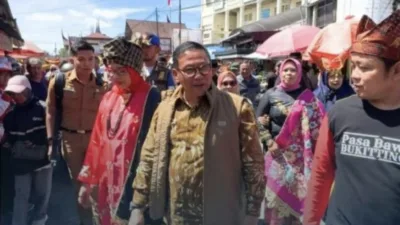 Pedagang Pasar Bawah Bersatu Dapat Apresiasi Wali Kota, Jadi Bagian Sukses 100 Tahun Jam Gadang