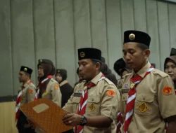 Wakil Bupati Solok Kukuhkan Pengurus Saka Pramuka Rintisan Yogaswara KPU Kabupaten Solok dan Lantik Adhiyasta Pemilu