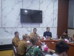 Serah Terima Jabatan Camat dan Pelantikan Ketua TP-PKK Kecamatan Payung Sekaki Berlangsung Khidmat