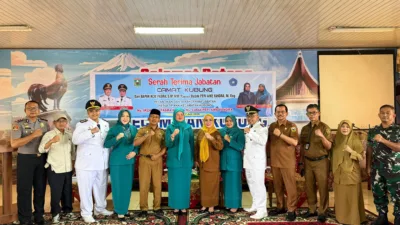 Serah Terima Jabatan Camat dan pelantikan Ketua TP-PKK Kec Kubung