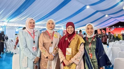 Ny. Nia Jon Firman Pandu Hadiri Peringatan HUT ke-46 Dewan Kerajinan Nasional (DEKRANAS) di Makassar