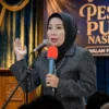 Kembalinya Sang Maestro Fatmiarti, Ikon Puisi 90-an Siap Beraksi di HUT ke-33 Lubuk Basung