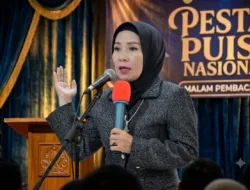 Kembalinya Sang Maestro Fatmiarti, Ikon Puisi 90-an Siap Beraksi di HUT ke-33 Lubuk Basung