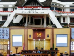 Komisi I DPRD Bedah 71 Rekomendasi LKPj Wali Kota, Polemik Perumahan Siti Naiman hingga D’Box Arena Jadi Sorotan