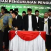 MUS-KB dan LMKB 2026–2031 Resmi Dikukuhkan, Sinergi Ulama dan Pemerintah Perkuat Pembinaan Umat di Bukittinggi
