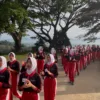60 Orang Calon Paskibraka Sambut Ny. Kurniati dengan Formasi Khas Pasukan Pengibar Bendera, Turut hadir dan Sukseskan kegiatan Solok Sehat 