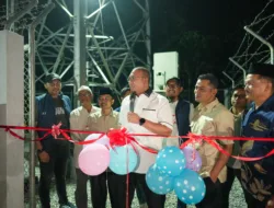 Bupati Solok Bersama Wakil Ketua Komisi VI DPR RI Resmikan Dua Tower BTS di Sariak Alahan Tigo